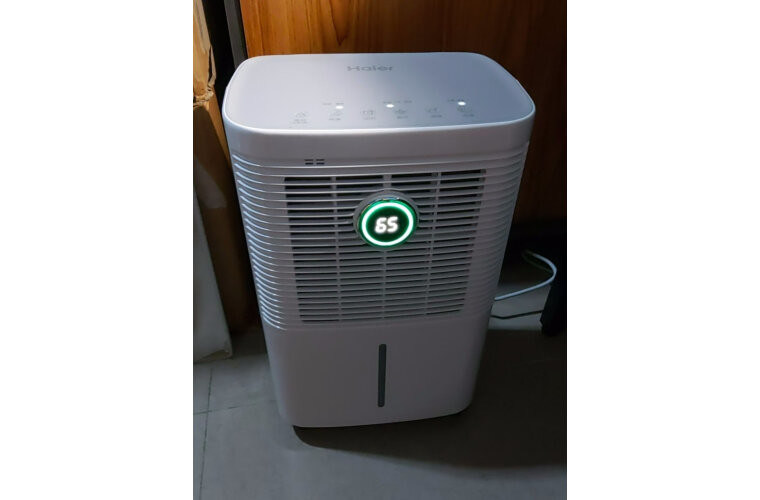 12 لیتر/روز LED Smart Air Dehumidifier خاموش فضای محدود اندازه کوچک آپارتمان رطوبت پاک کننده